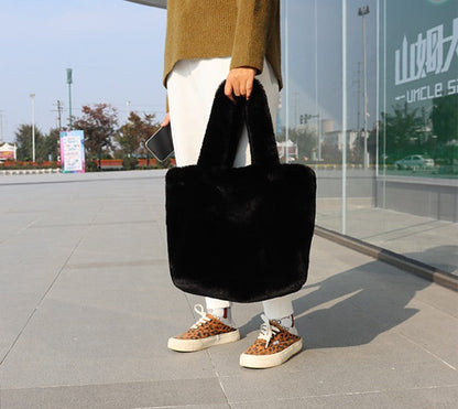 Sac Cabas en Fausses Fourrures pour Femme | Idéal pour un Usage Quotidien