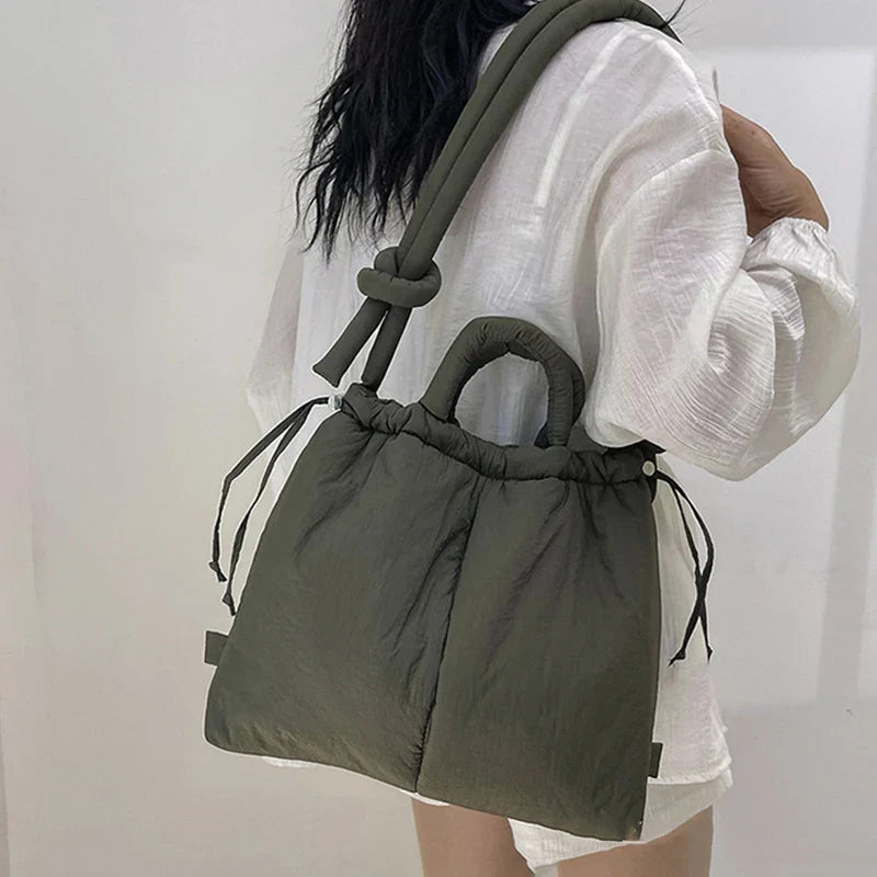 Sac à Main Matelassé avec Compartiments Multiples pour Femmes | Idéal pour un Usage Quotidien