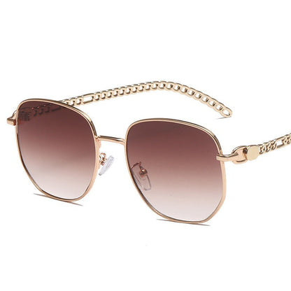 Lunettes de Soleil Avec Détail Chaîne Dorée Pour Femme | Idéales Pour Un Usage Quotidien