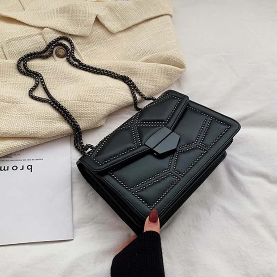 Sac Crossbody Rectangulaire avec Chaîne pour Femmes | Idéal pour le Quotidien