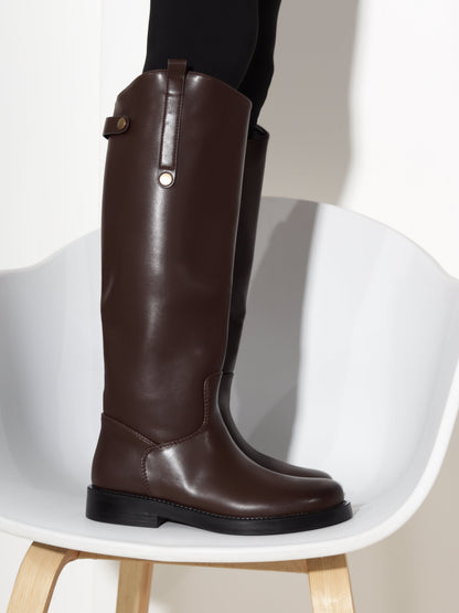 Bottes hautes à patte boutonnée pour femmes