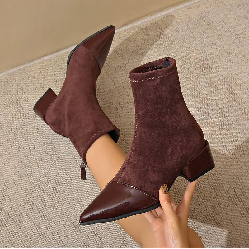 Bottines à bout pointu pour femmes