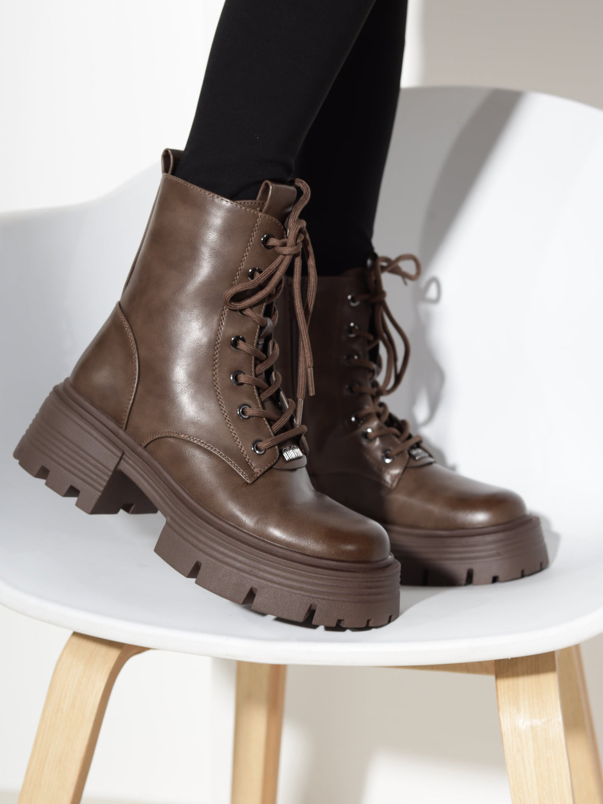 Bottines à lacets à plateforme pour femmes