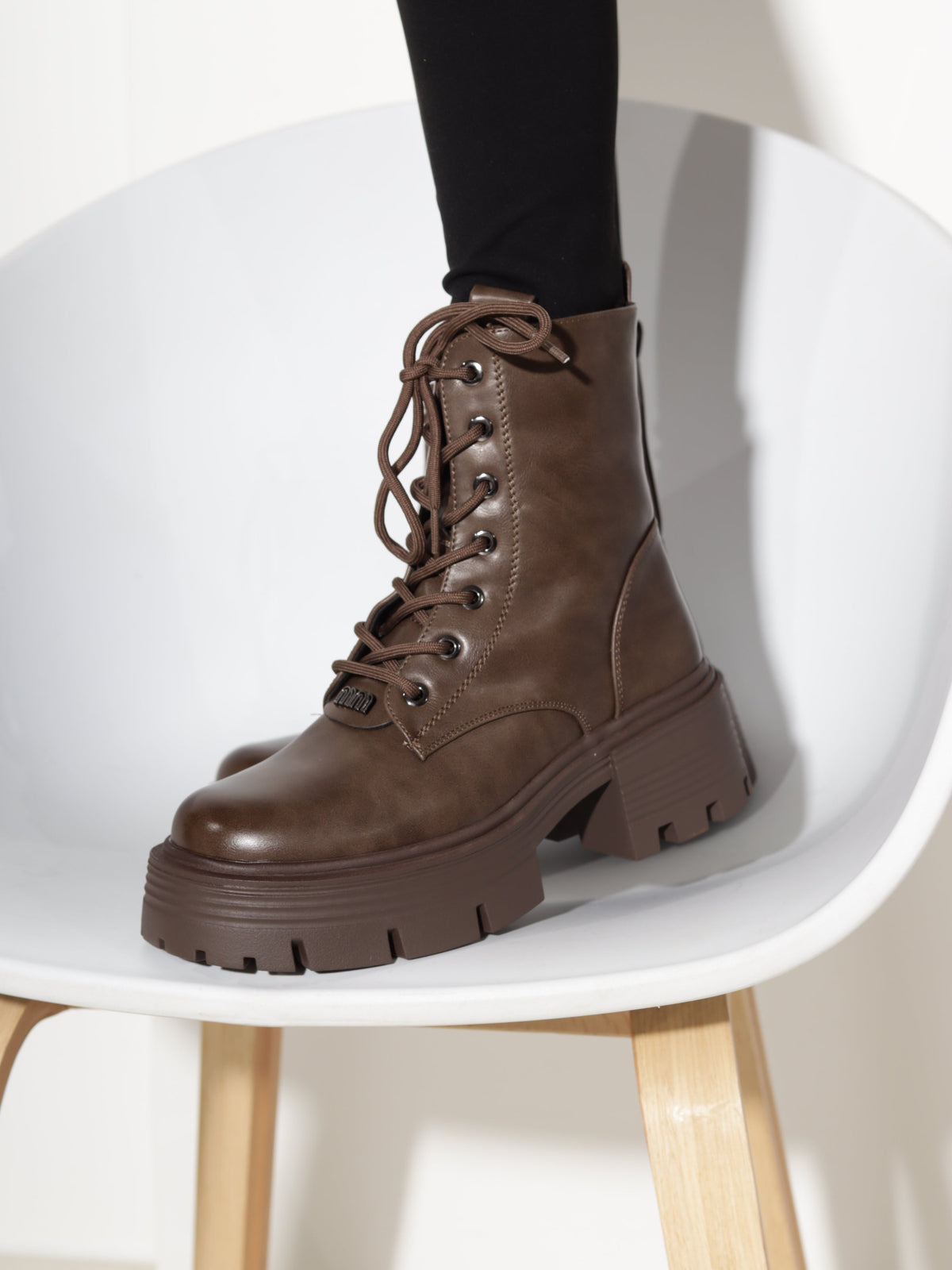 Bottines à lacets à plateforme pour femmes
