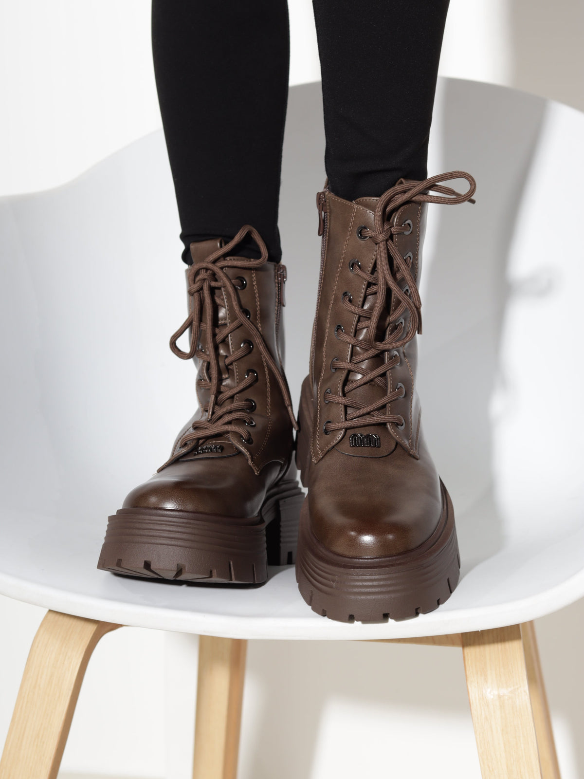 Bottines à lacets à plateforme pour femmes