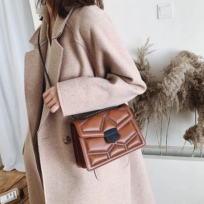 Sac Crossbody Rectangulaire avec Chaîne pour Femmes | Idéal pour le Quotidien