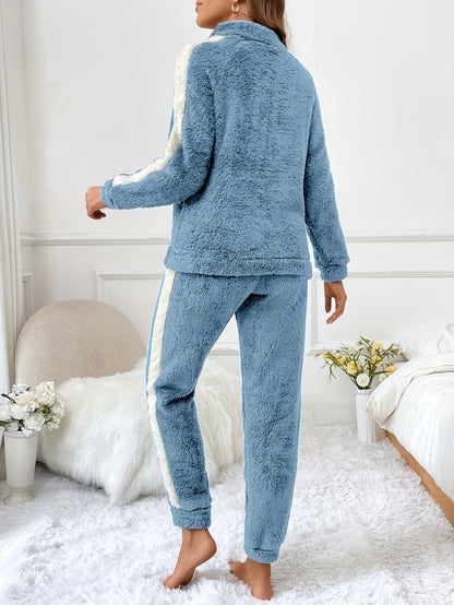 Ensemble Pyjama Deux Pièces avec Haut à Demi-Fermeture et Pantalon de Détente pour Femme | Idéal pour l’Automne et l’Hiver