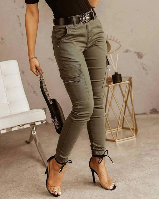 Jean Cargo Femme avec Poches Fonctionnelles et Coupe Confortable | Idéal pour un Usage Quotidien