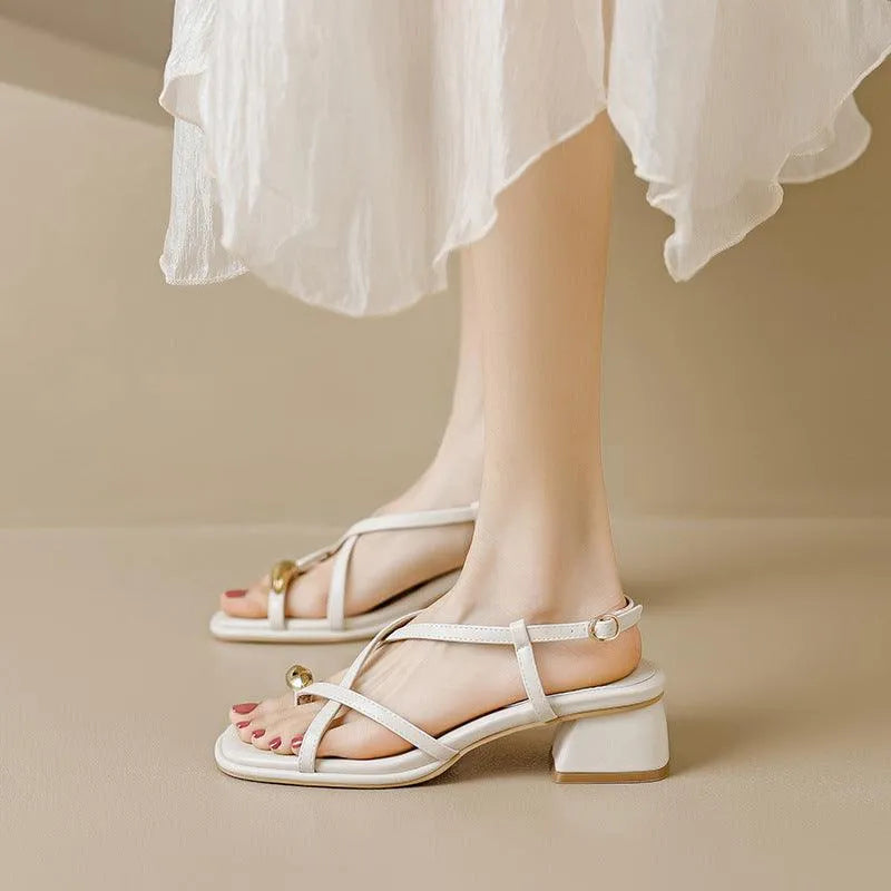 Tongs Romaines Avec Bride Élastique Pour Femme | Idéales Pour Tenues Décontractées Et Semi-Formelles