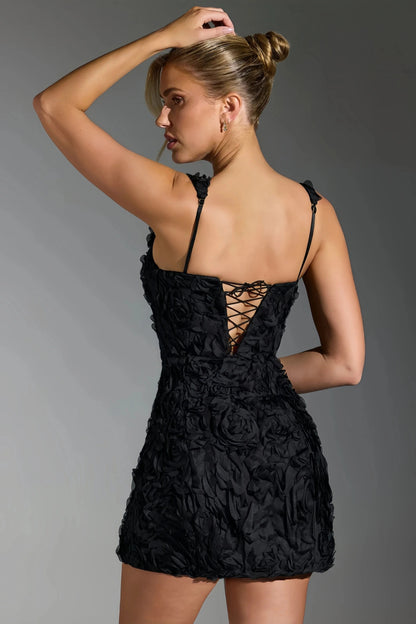 Robe Mini Noire Dos Nu avec Motif Floral 3D pour Femme | Idéale pour les Sorties et Événements Festifs