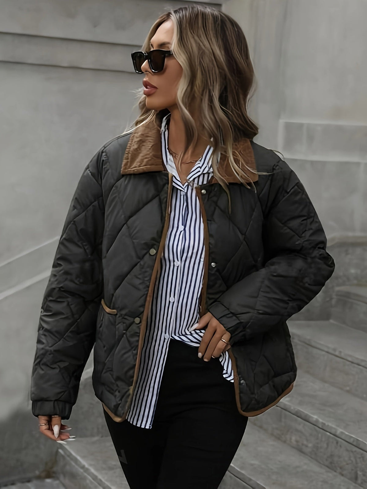 Veste Mi-Saison avec Longueur Mi-Cuisse pour Femmes | Idéal pour Saisons de Transition