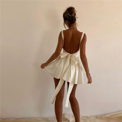 Robe Courte À Fines Bretelles Avec Encolure Carrée Pour Femme | Idéale Pour Les Journées Ensoleillées