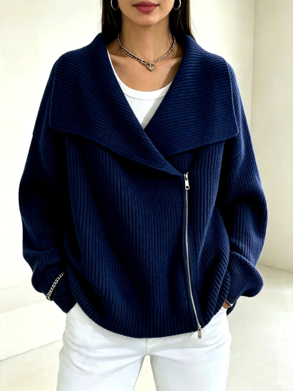 Gilet zippé à col large pour femmes