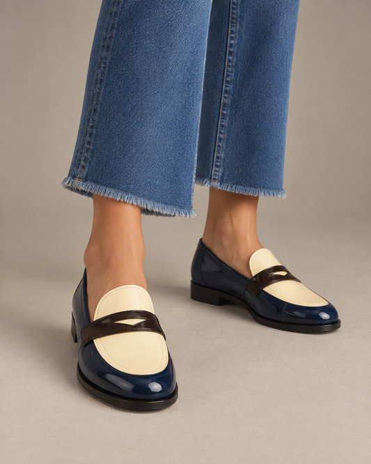 Mocassins bicolores pour femmes – Blanc – portés