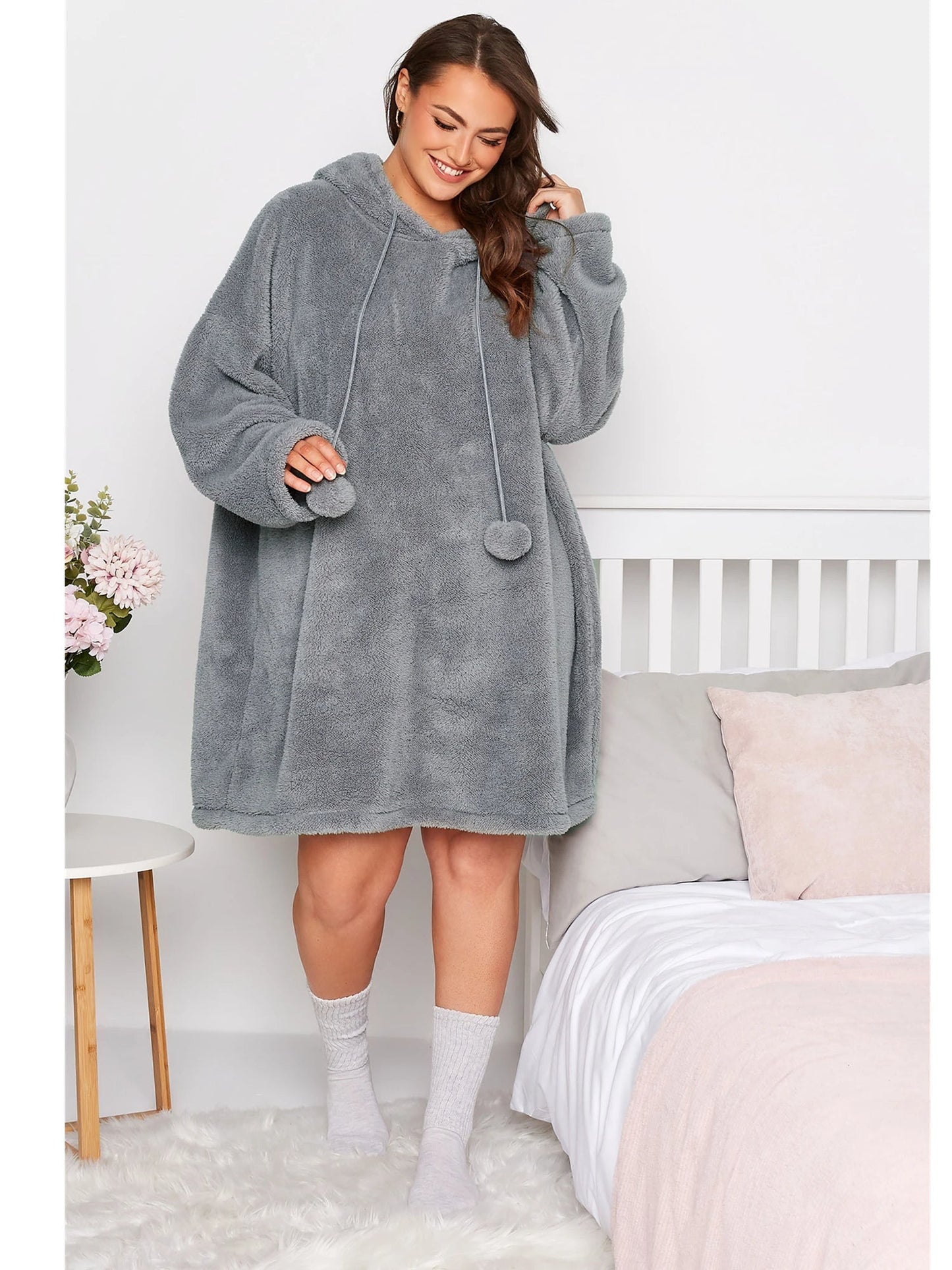 Robe À Capuche Ample avec Poches pour Femme Grande Taille | Idéale pour L’Automne Et L’Hiver