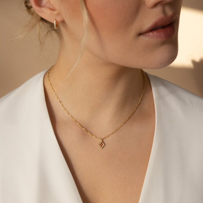 Collier pendentif losange pour femmes