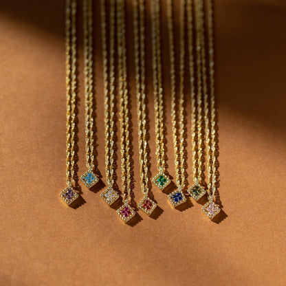Collier pendentif losange pour femmes
