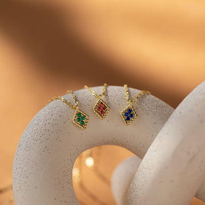 Collier pendentif losange pour femmes