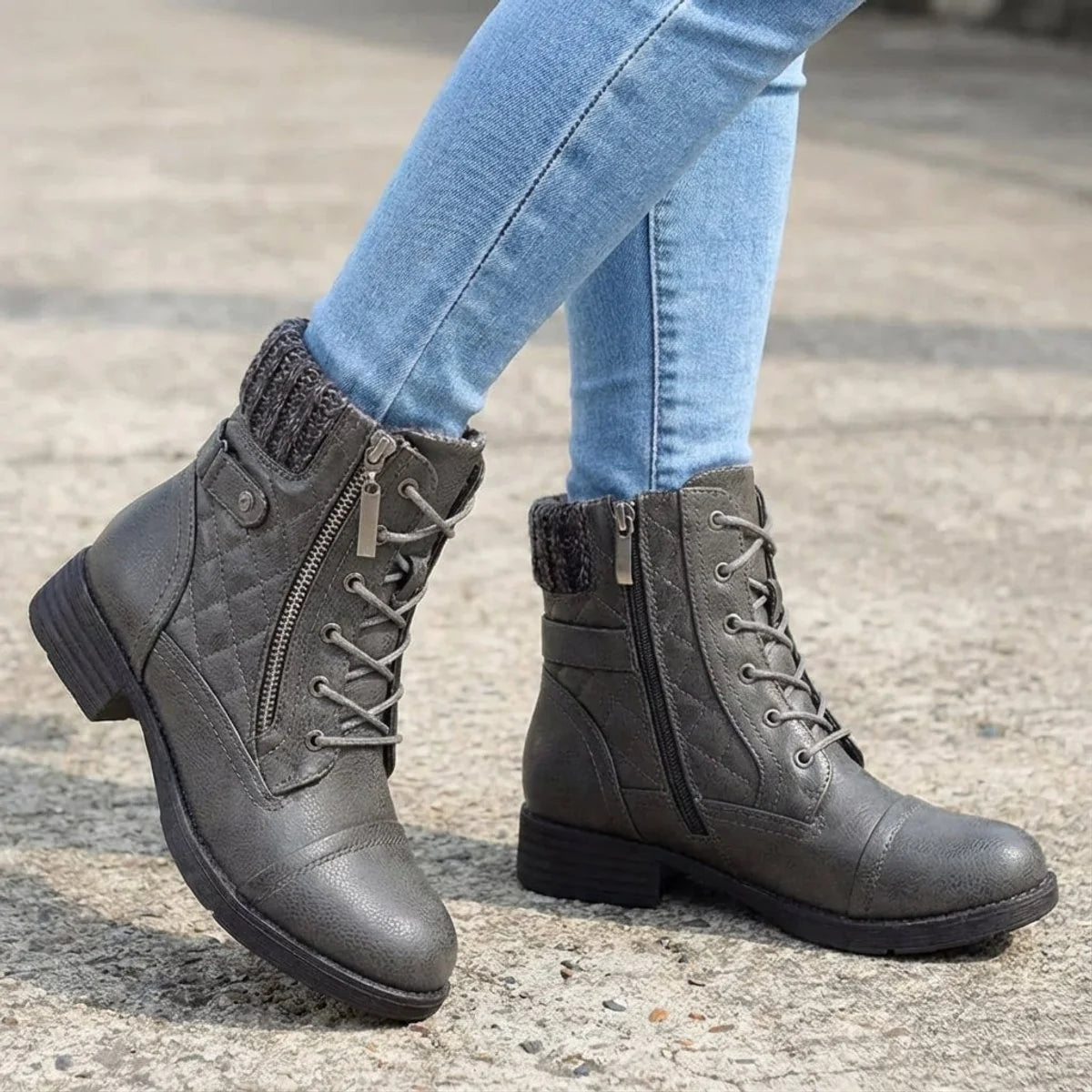 Bottines matelassées à lacets pour femmes