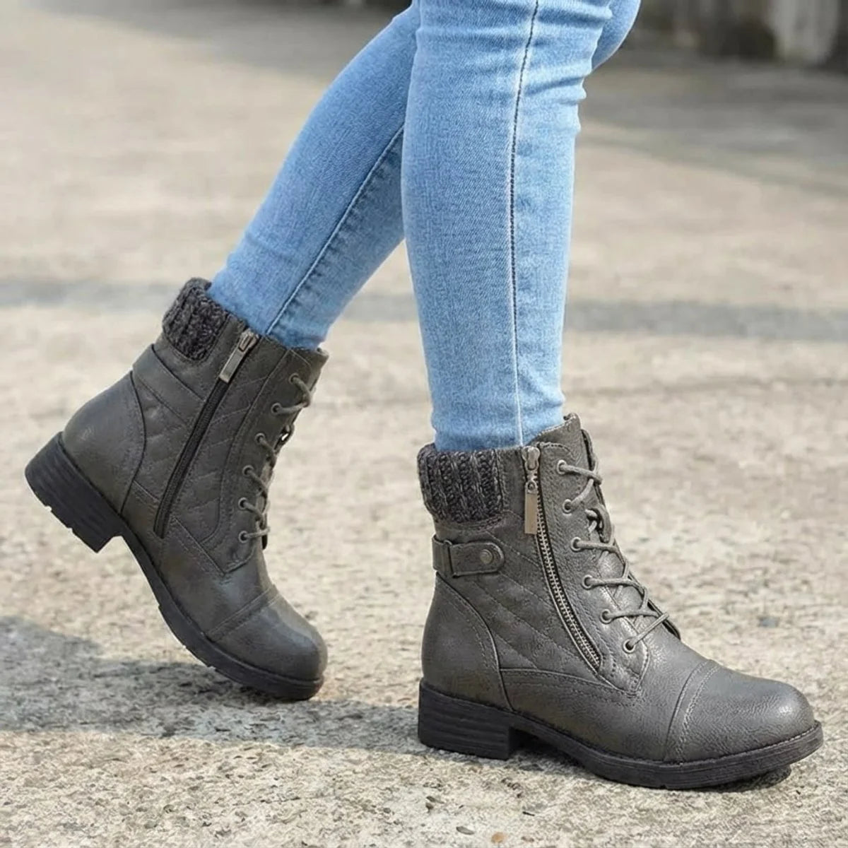 Bottines matelassées à lacets pour femmes