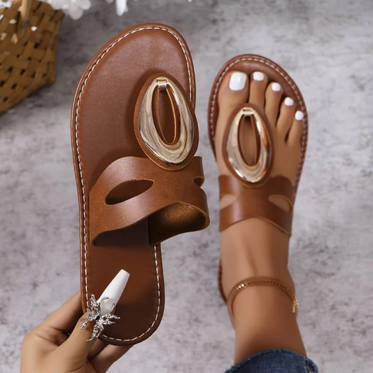 Sandales Plates Avec Entre-Doigt Et Design À Enfiler Pour Femme | Idéal Pour L’été