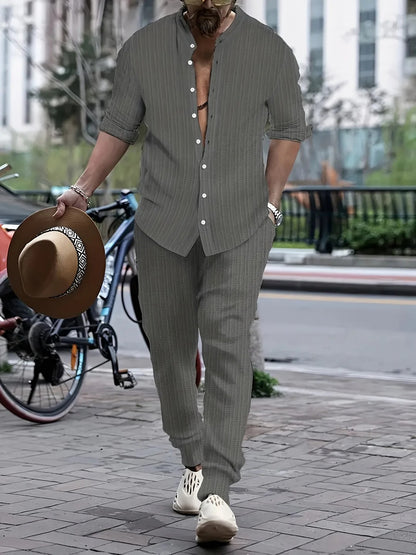 Ensemble Deux Pièces avec Chemise à Boutons et Pantalon Coordonné pour Homme | Idéal pour le Bureau ou les Sorties Décontractées
