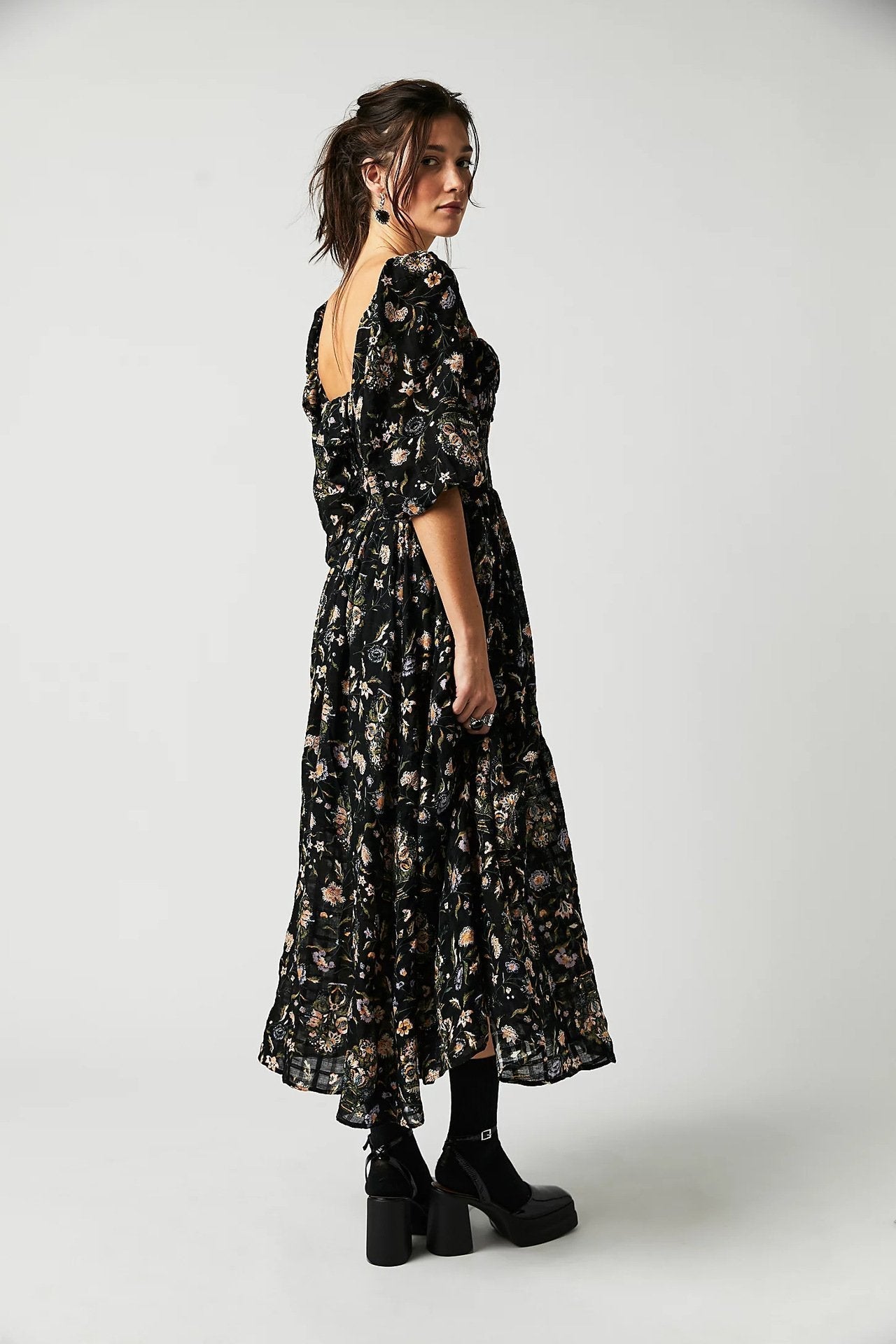 Robe Midi À Imprimé Floral Avec Corsage Smocké Et Manches Longues Pour Femmes | Adaptée Aux Tenues Décontractées