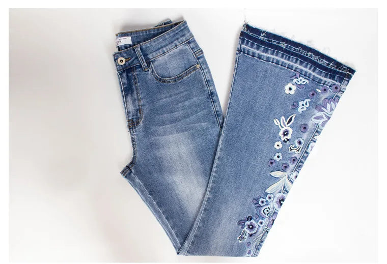 Jean Évasé à Taille Haute avec Broderie Florale pour Femme | Idéal pour un Usage Quotidien