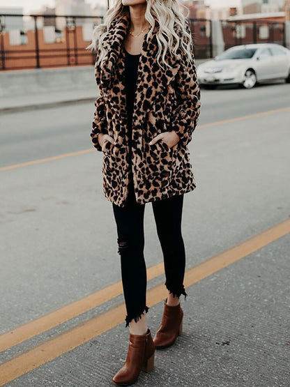 Veste d’Hiver à Motif Léopard avec Col Oversize pour Femmes | Idéale pour la Saison Froide