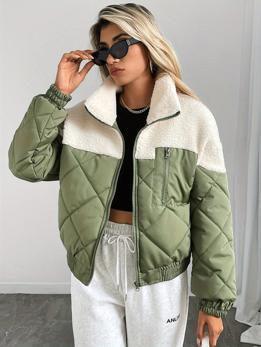 Manteau court matelassé bicolore pour femmes