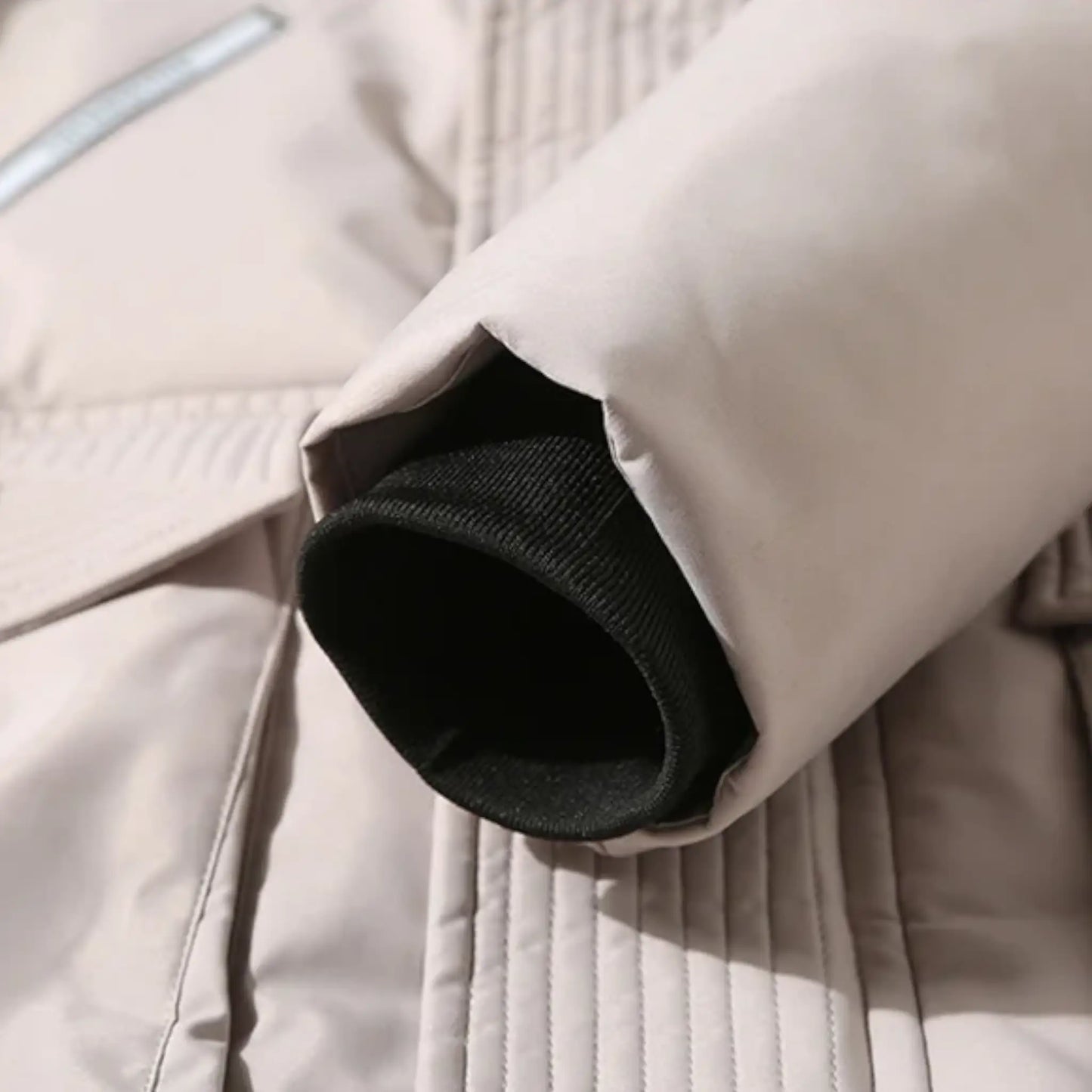 Parka Longue avec Capuche et Poches Fonctionnelles pour Homme | Idéal pour la Saison Hivernale