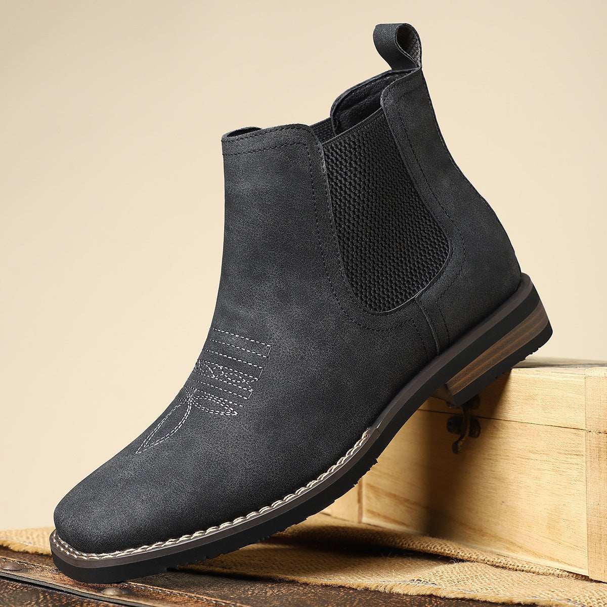 Chelsea boots avec surpiqûres d'inspiration western pour homme | idéal pour les sorties en ville