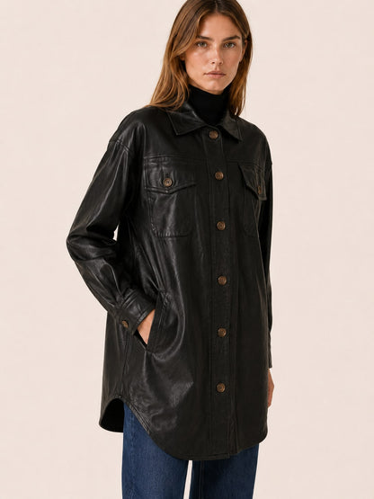 Veste chemise longue à col chemise et poches poitrine pour femme | Idéale pour l'automne