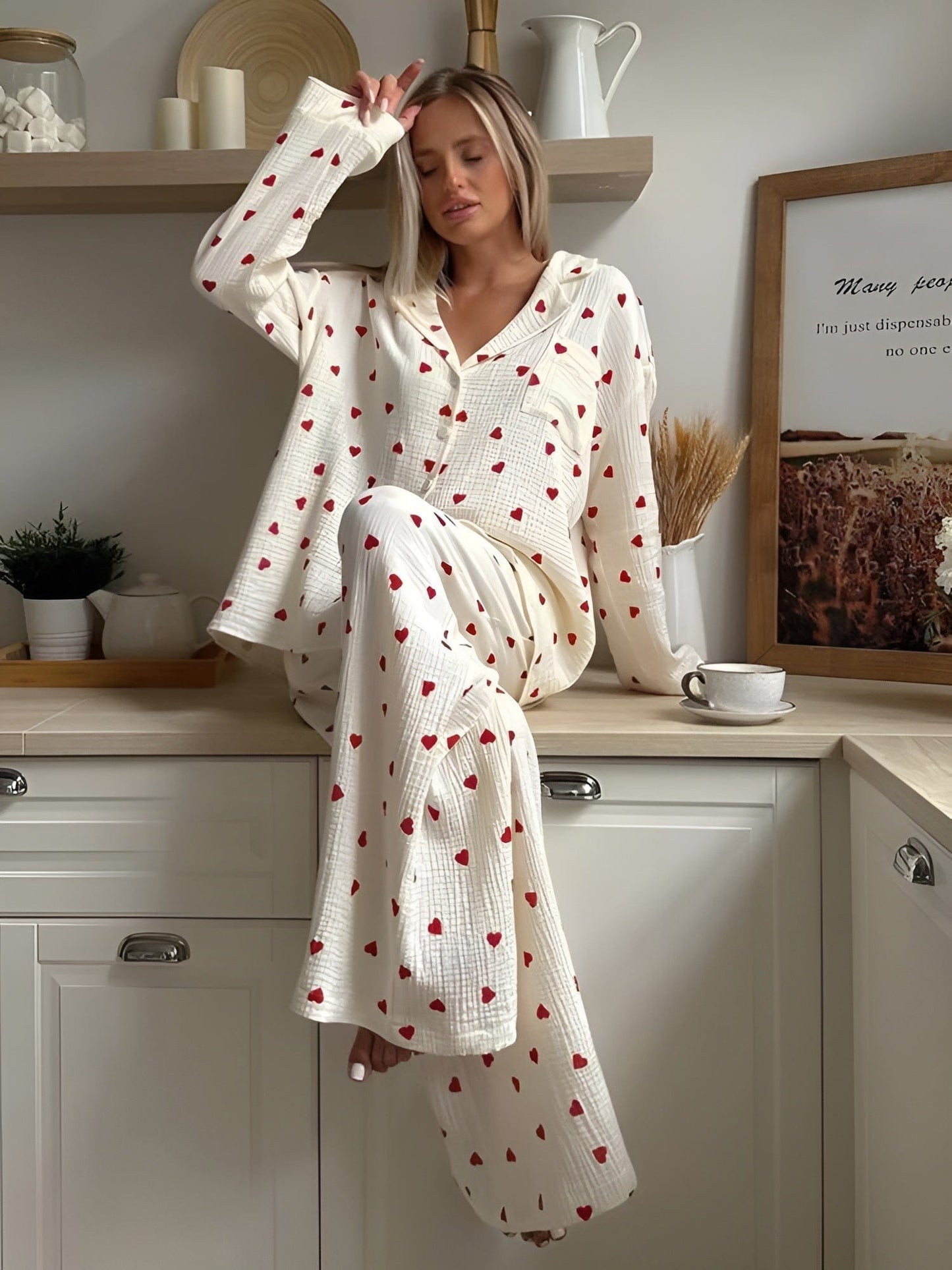 Pyjama pour Femme avec Imprimé À Cœurs | Idéal pour La Nuit Et La Détente À La Maison