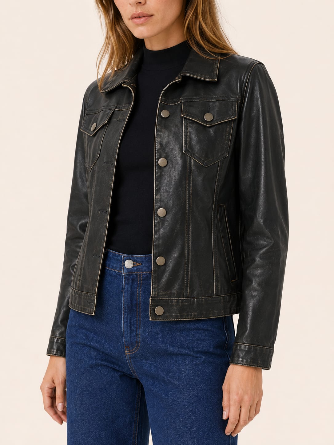 Veste trucker courte avec poches poitrine pour femmes | Idéale pour l’automne