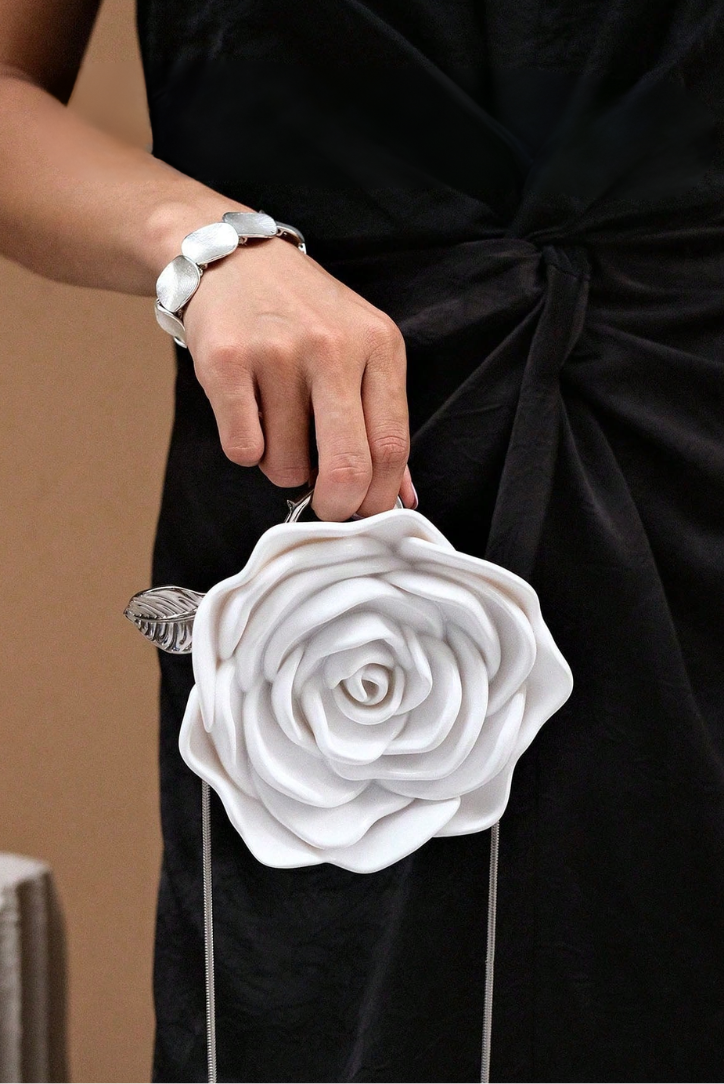 Sac à bandoulière pour femmes en forme de rose avec chaîne | Idéal pour une soirée ou un mariage