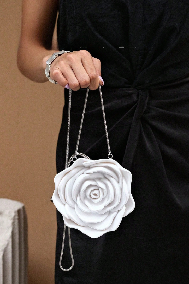 Sac à bandoulière pour femmes en forme de rose avec chaîne | Idéal pour une soirée ou un mariage