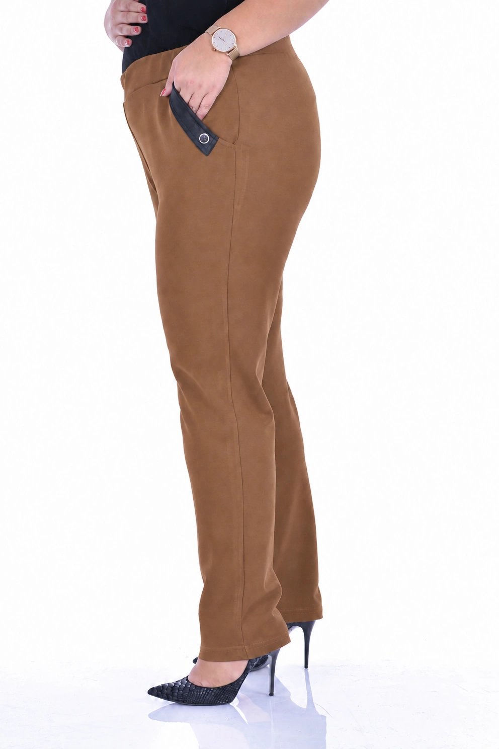 Pantalon droit à poches pour femmes