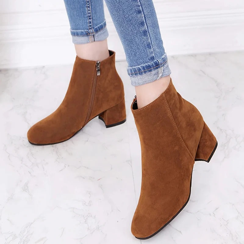 Bottines à talon carré pour femmes
