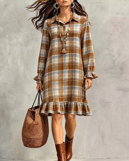 Robe à carreaux et col chemise pour femmes