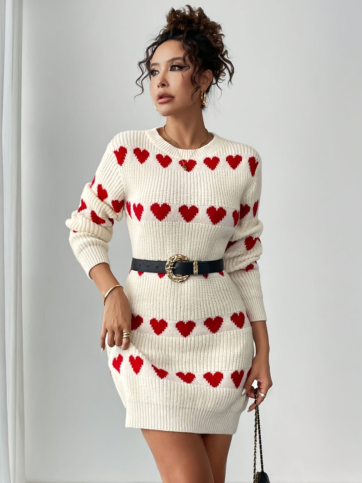 Robe pull à motif cœurs pour femmes