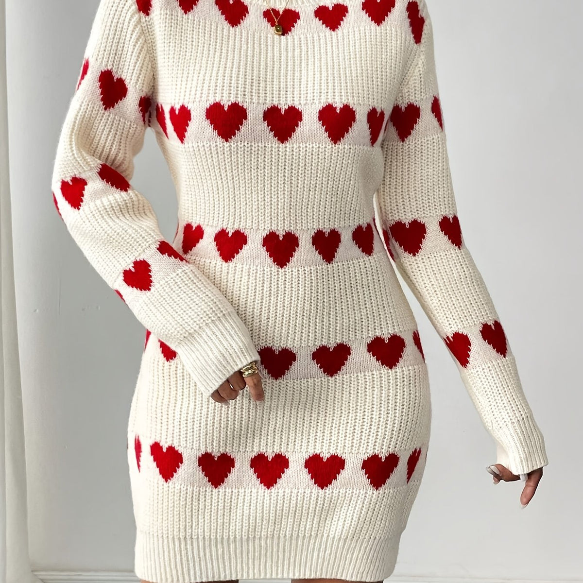 Robe pull à motif cœurs pour femmes