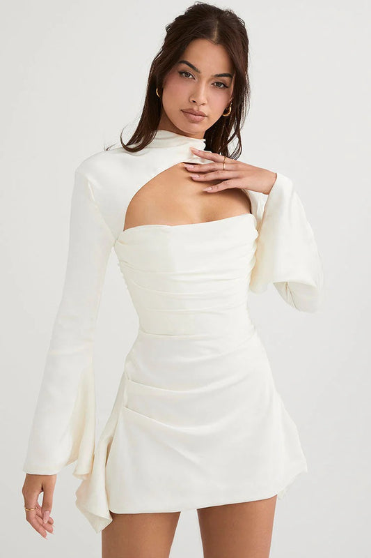 Robe Mini à Manches Longues avec col Montant et découpes pour Femme | Idéale pour les Fêtes ou Soirées