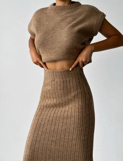 Ensemble en Maille avec Cardigan et Jupe pour Femme | Idéal pour Événements et Réunions