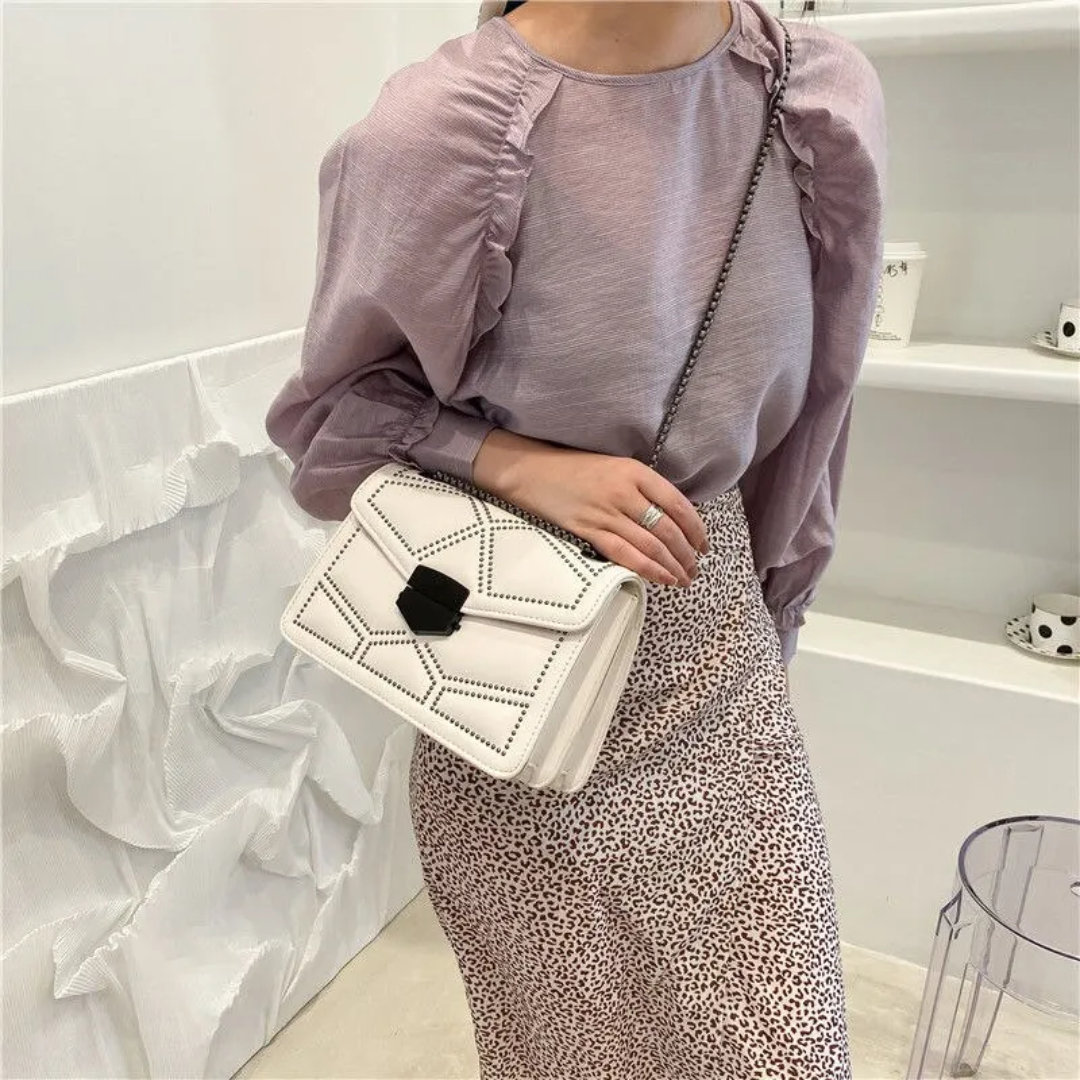 Sac Crossbody Rectangulaire avec Chaîne pour Femmes | Idéal pour le Quotidien