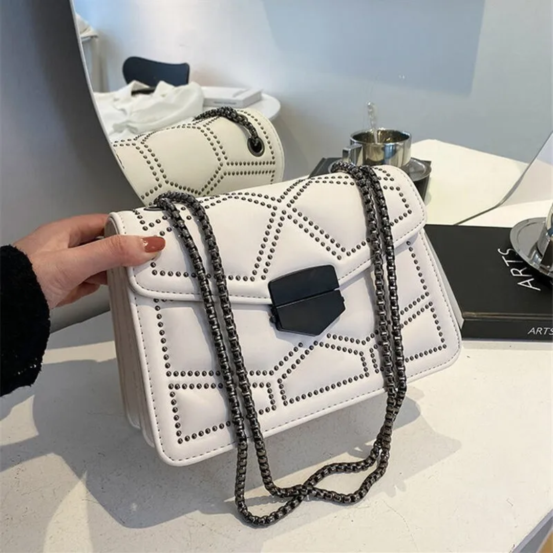 Sac Crossbody Rectangulaire avec Chaîne pour Femmes | Idéal pour le Quotidien