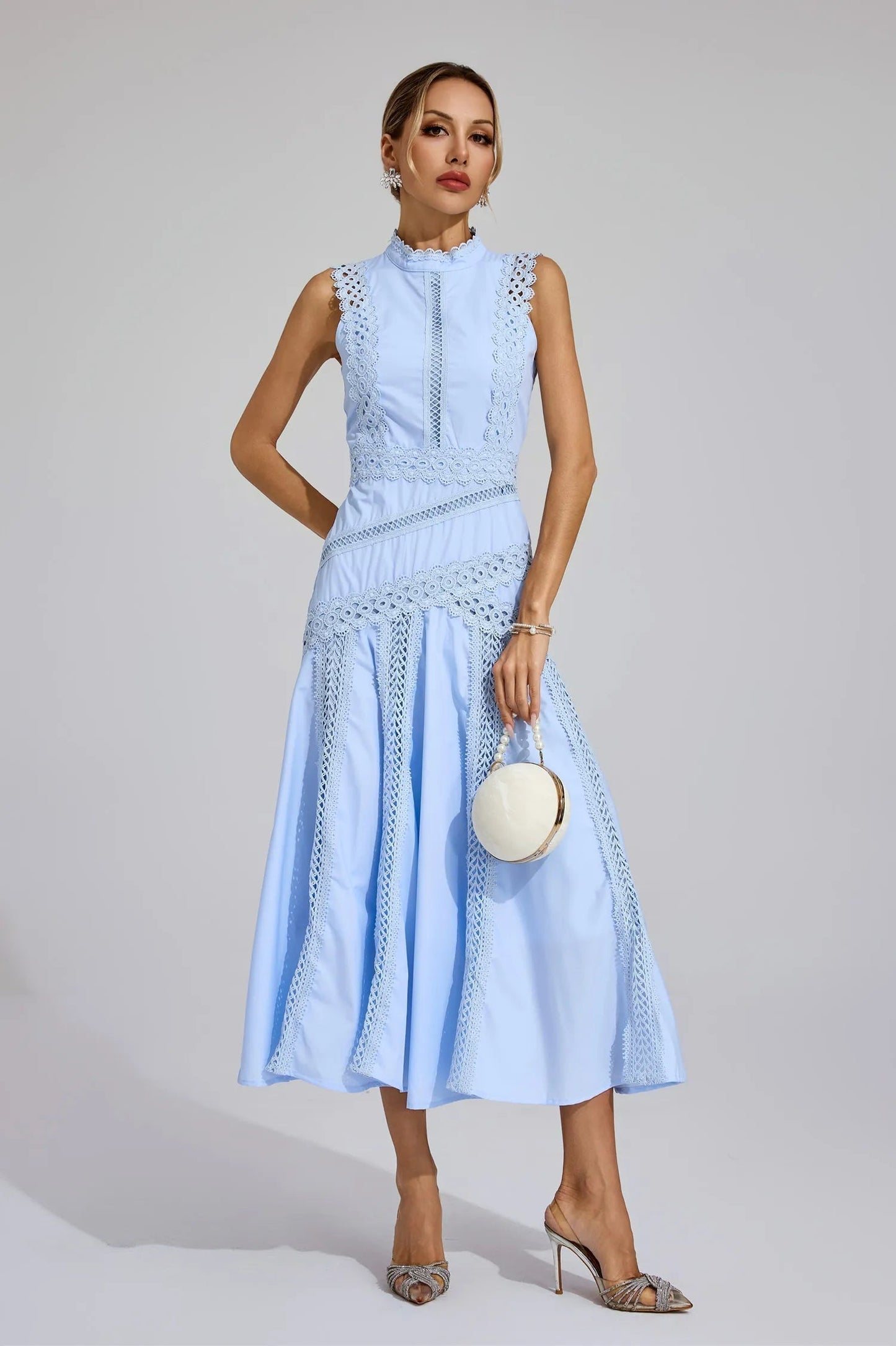 Robe Midi Sans Manches avec Détail Dentelle pour Femme | Idéale pour les Événements et Occasions d’Été