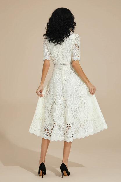 Robe Fit and Flare Mi-Longue pour Femme avec Coupe Cintrée pour Invitée de Mariage | Idéale pour Cérémonies et Événements Formels