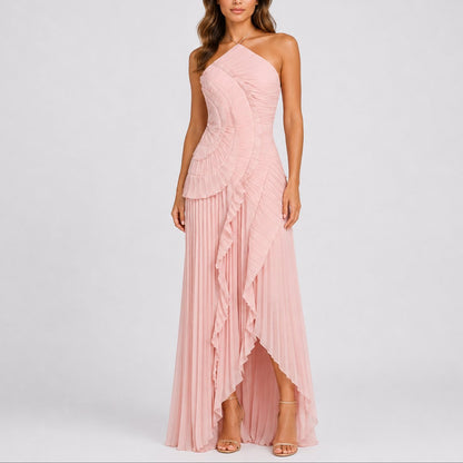 Robe maxi plissée avec col halter et volants pour femmes | Idéale pour mariage ou soirée