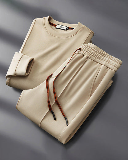 Ensemble Deux Pièces avec Haut Col Rond et Pantalon pour Homme | Idéal pour les Moments de Détente